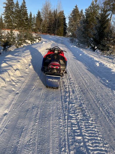 Mootorsaan Polaris Fusion 600 – mootorsaanide rent – ArsiRent